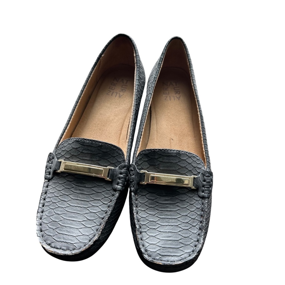 Women's Naturalizer Black Loafers 9 trendy for fall